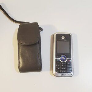 Motorola Vintage Cellphone C168 with Phone case
